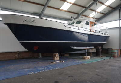 Maintenance motoryacht "Isabella"